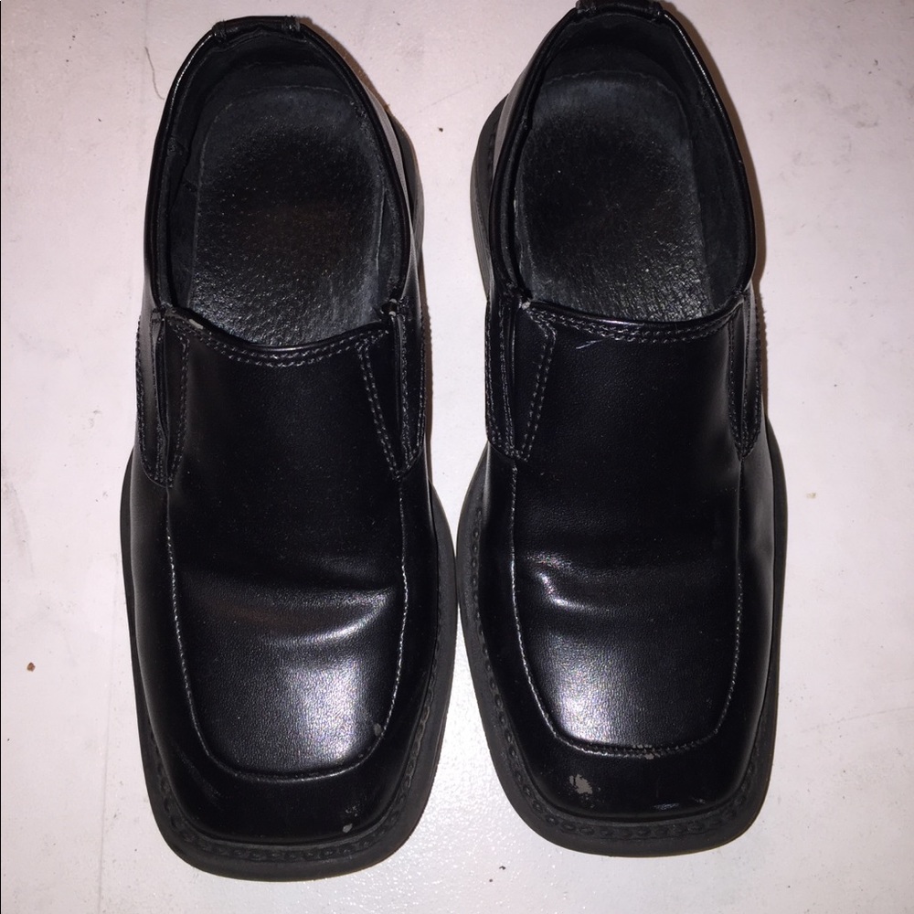 Boys dress shoes